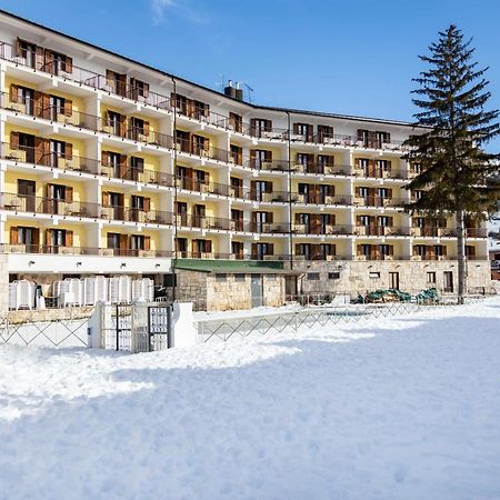 Grand Hotel Del Parco เปสกัสเซโรลี ภายนอก รูปภาพ
