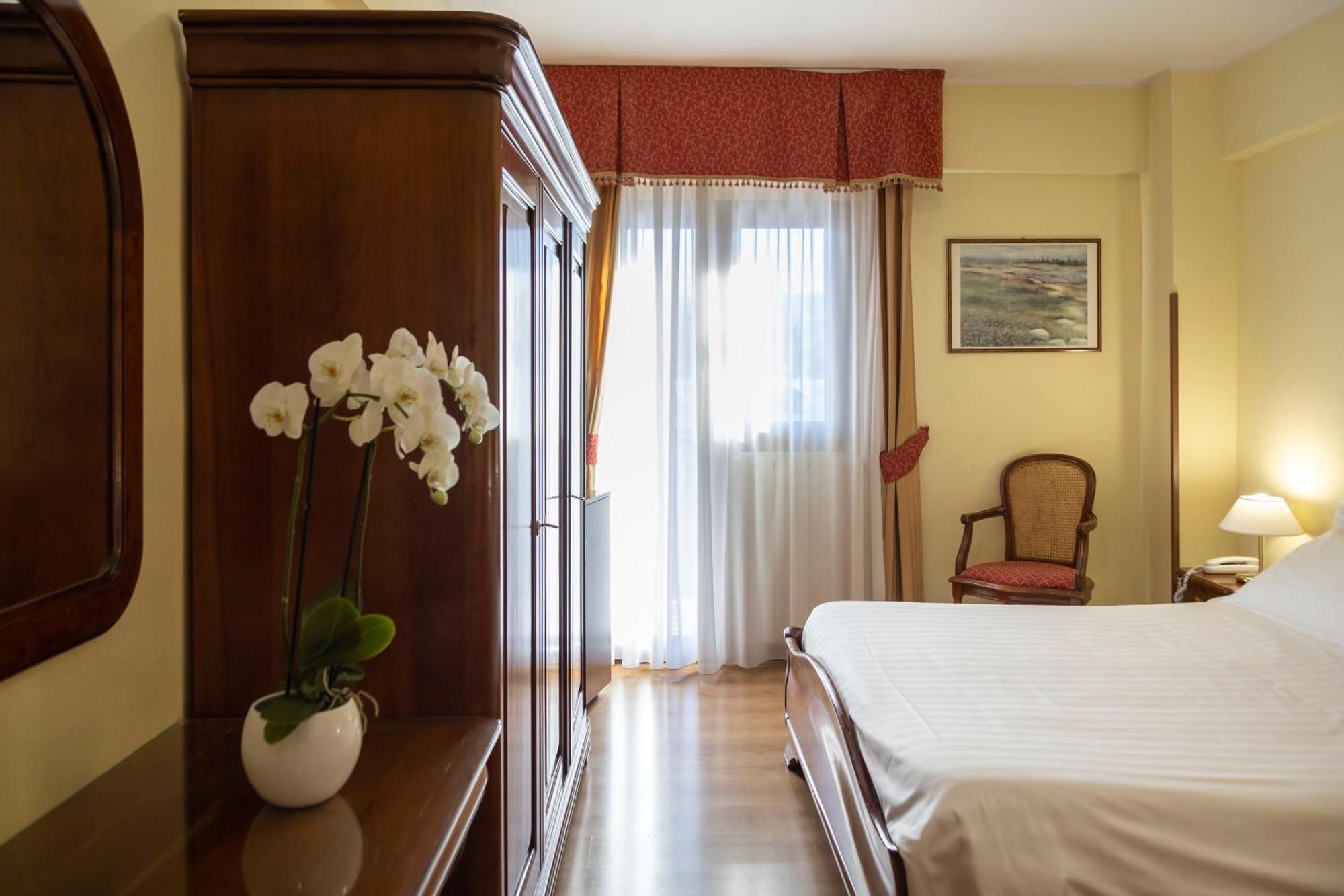 Grand Hotel Del Parco เปสกัสเซโรลี ห้อง รูปภาพ